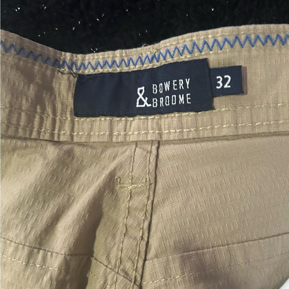 Men's Beige Cargo Shorts